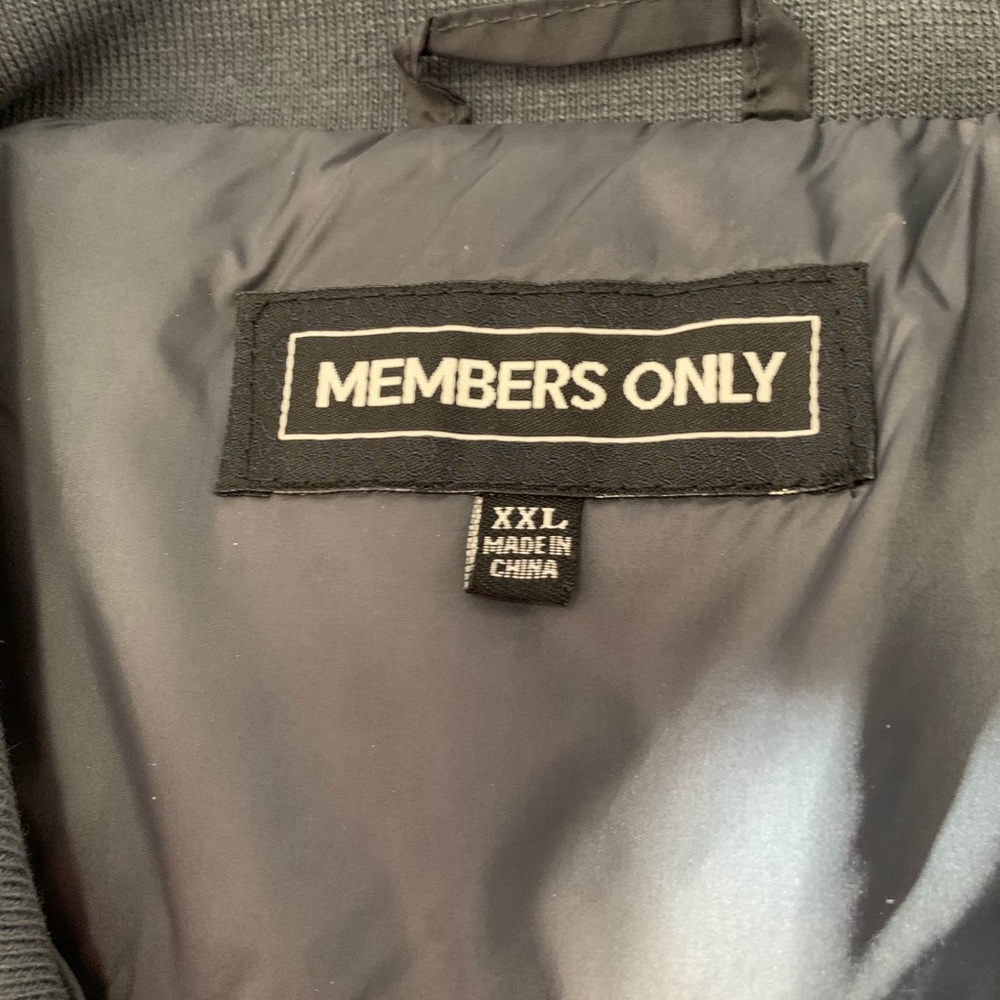 Jacket - Picture 3 of 3